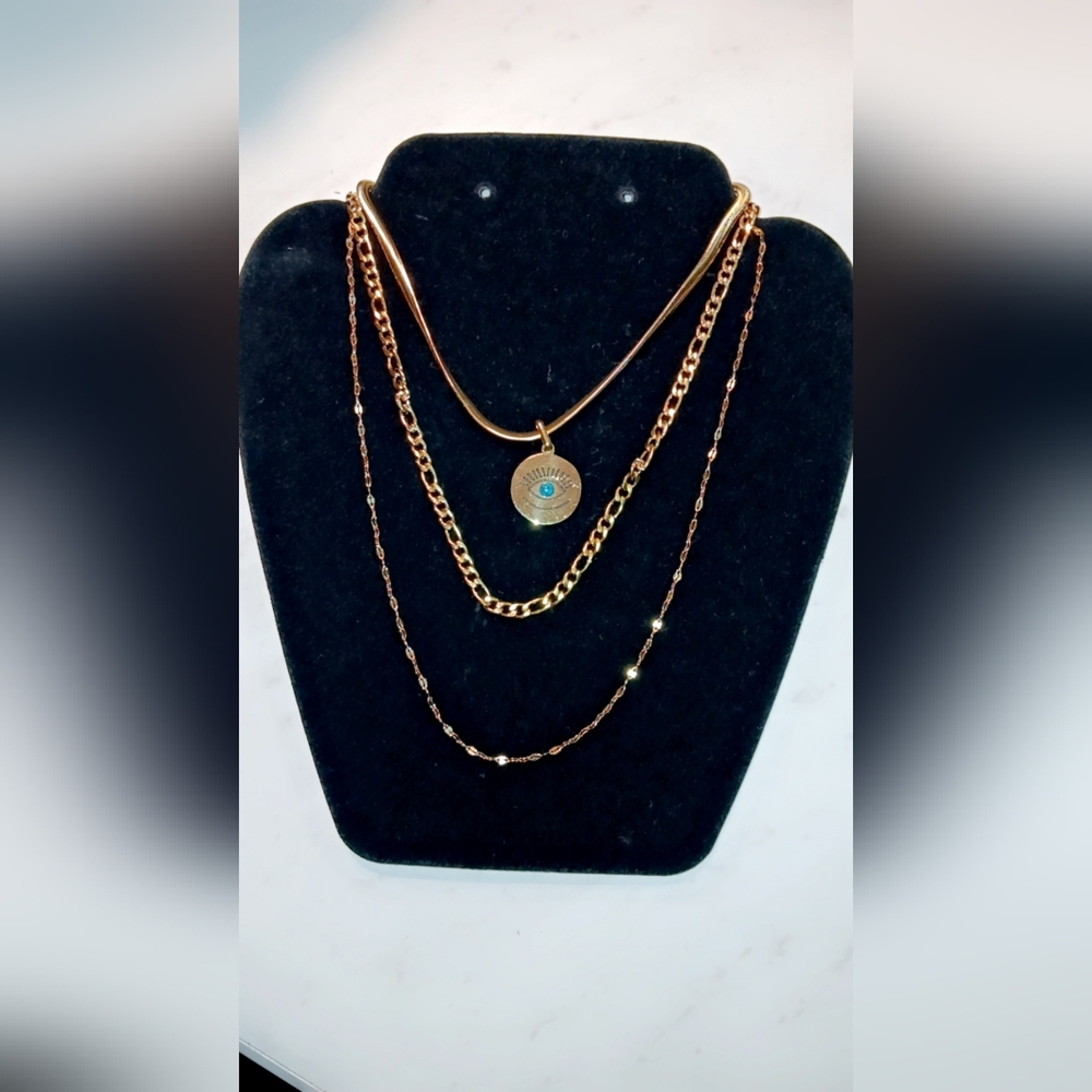 Stainless steel necklace (trio)
